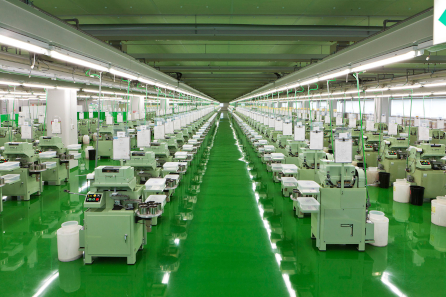 Automatic manufacturing machine
