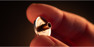 革新的な独自開発製品 銅/アルミ複合電極端子「TANSEZ®」